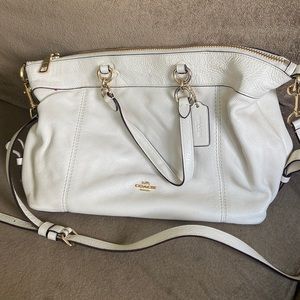 Coach F59325 Pebble Leather Lenox Satchel